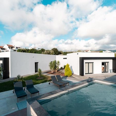 Eco Surflodge Azores هيبيرا غْريندي المظهر الخارجي الصورة