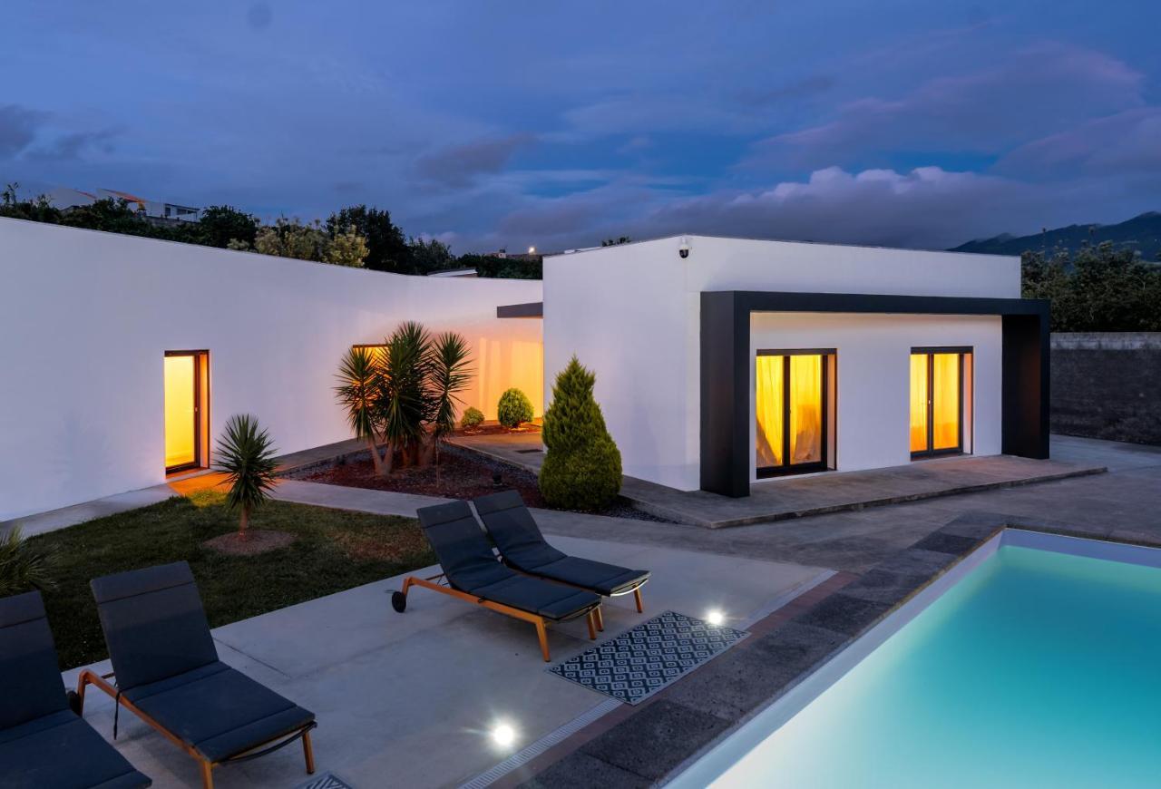 Eco Surflodge Azores هيبيرا غْريندي المظهر الخارجي الصورة