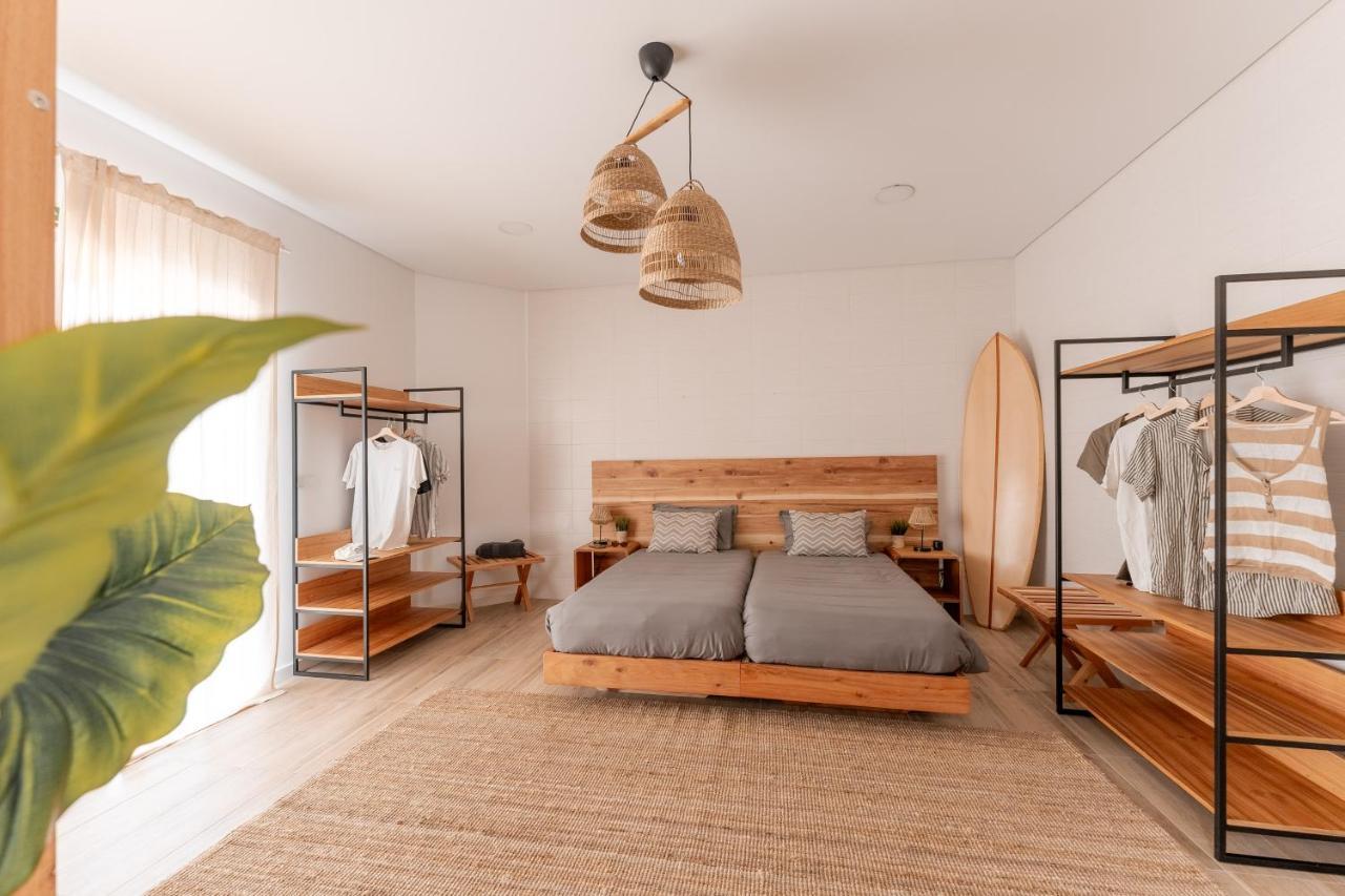 Eco Surflodge Azores هيبيرا غْريندي المظهر الخارجي الصورة