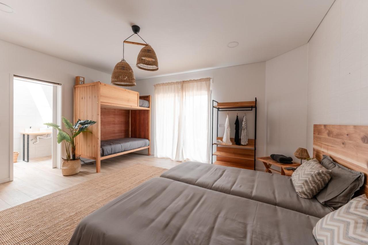 Eco Surflodge Azores هيبيرا غْريندي المظهر الخارجي الصورة