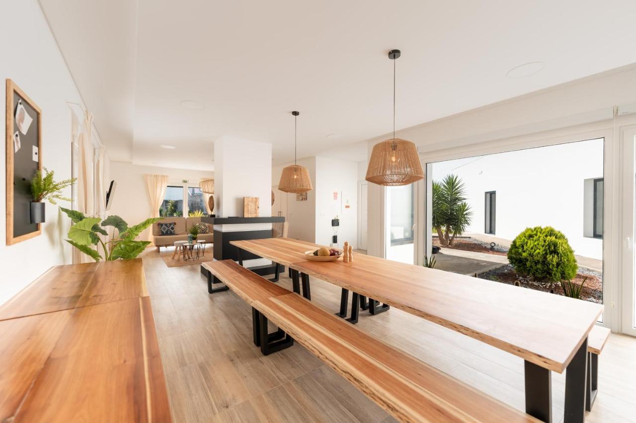Eco Surflodge Azores هيبيرا غْريندي المظهر الخارجي الصورة