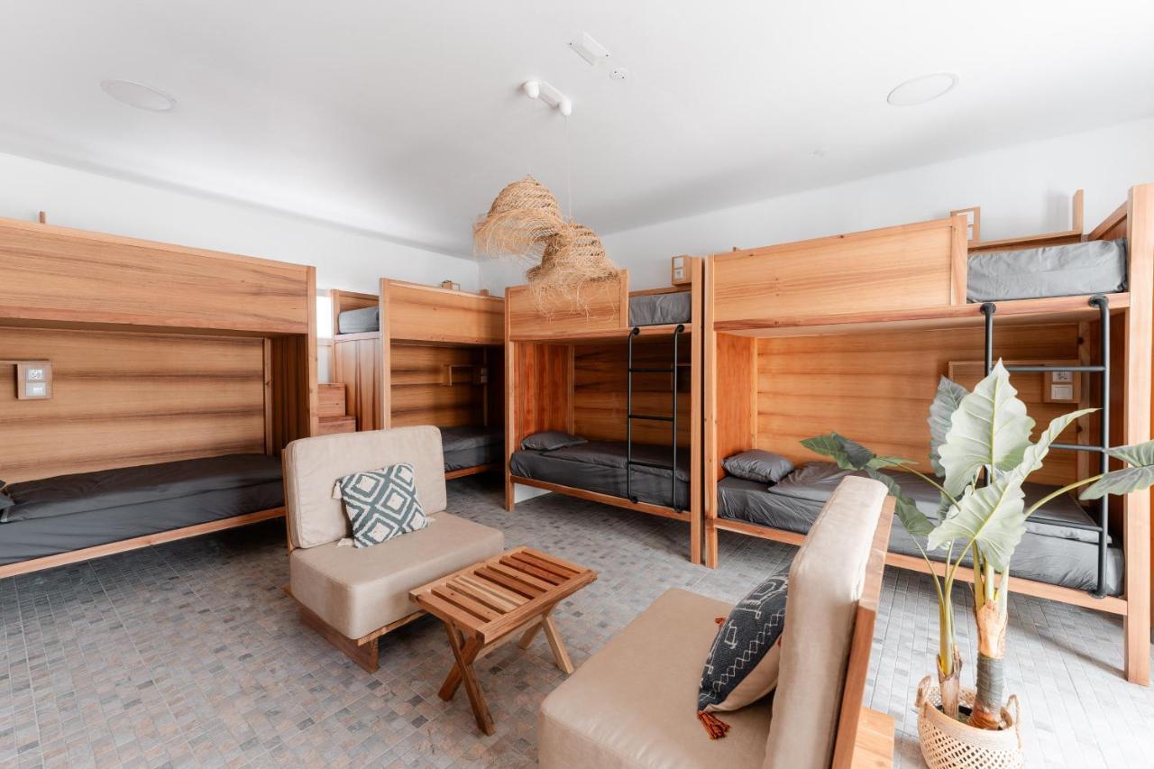Eco Surflodge Azores هيبيرا غْريندي المظهر الخارجي الصورة